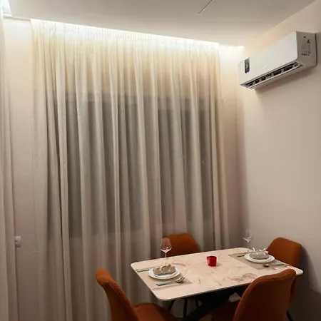 Anas Oasis Tirana
